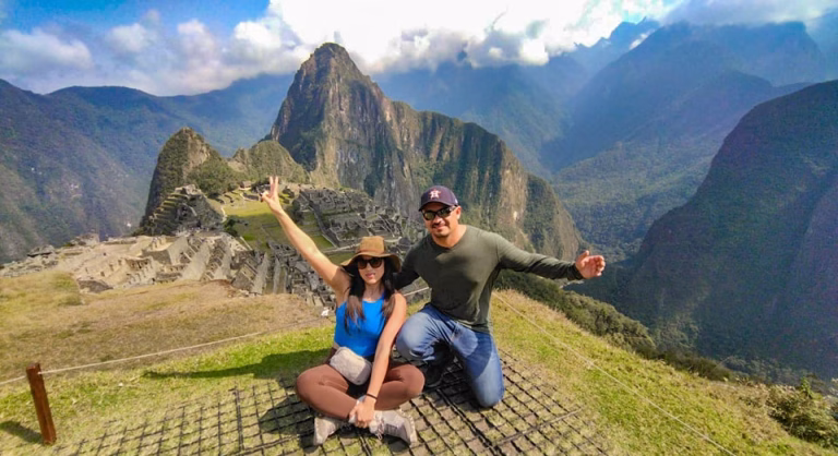 Tour-a-Machupicchu-full-day-Peru-full-viajes